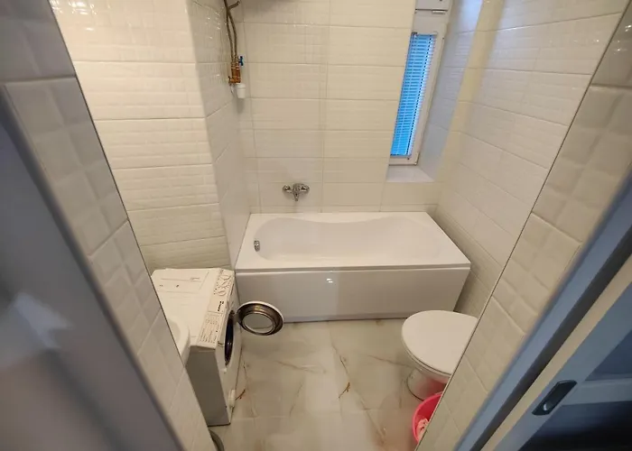 Setany 홈스테이 발라톤알마디